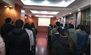 以激昂的青春，发出庄严誓言
