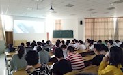 环化学院组织师生观看《厉害了，我的国》