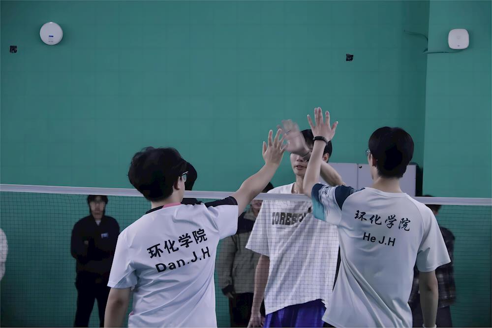 d7a4c7acaa4042aaaf59a6e214ff8c32.jpg