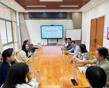 学院顺利举行“环聚校友 化忆韶华”校友座谈活动